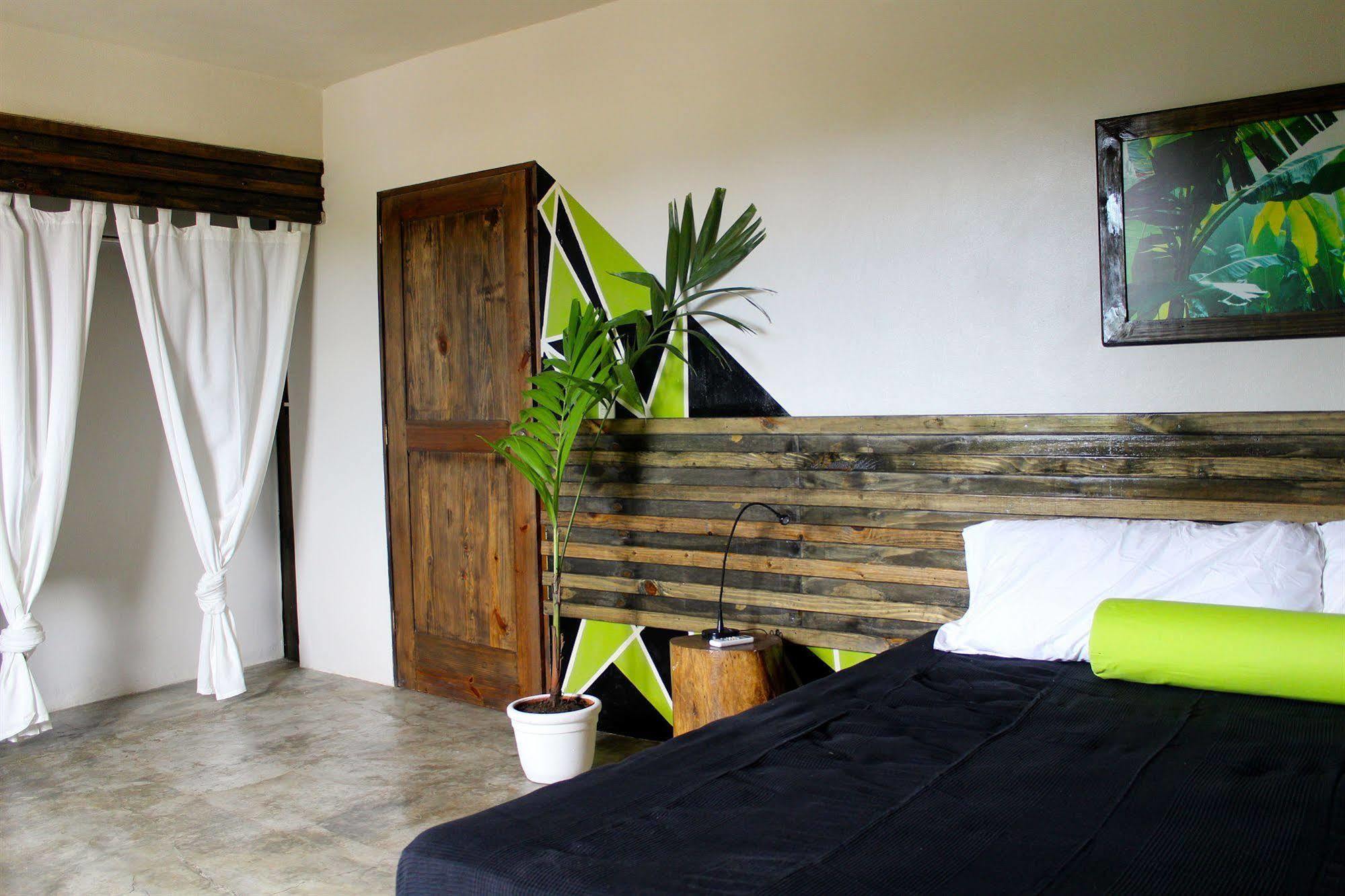 Urban Cabana Sosúa エクステリア 写真
