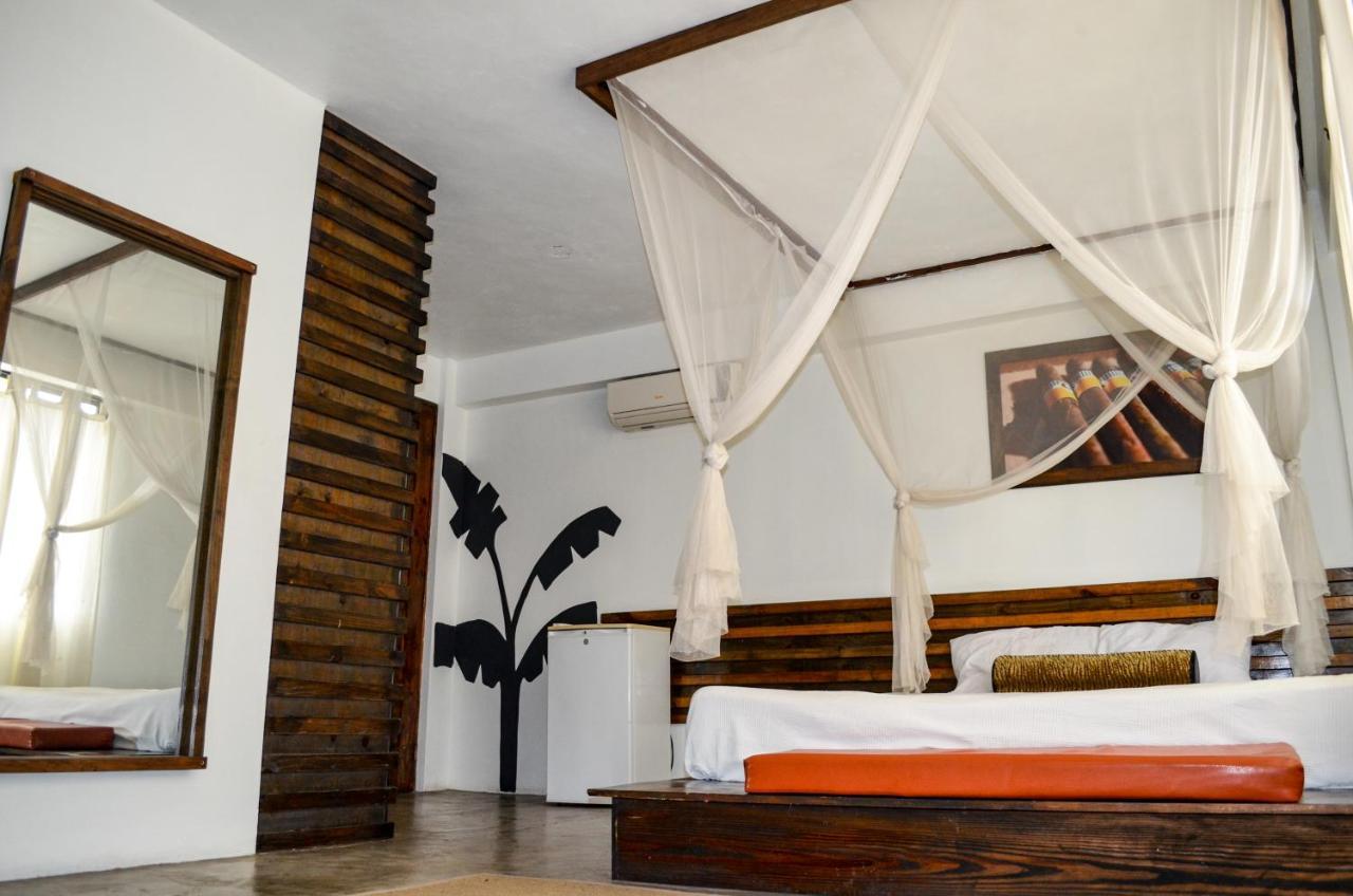 Urban Cabana Sosúa エクステリア 写真